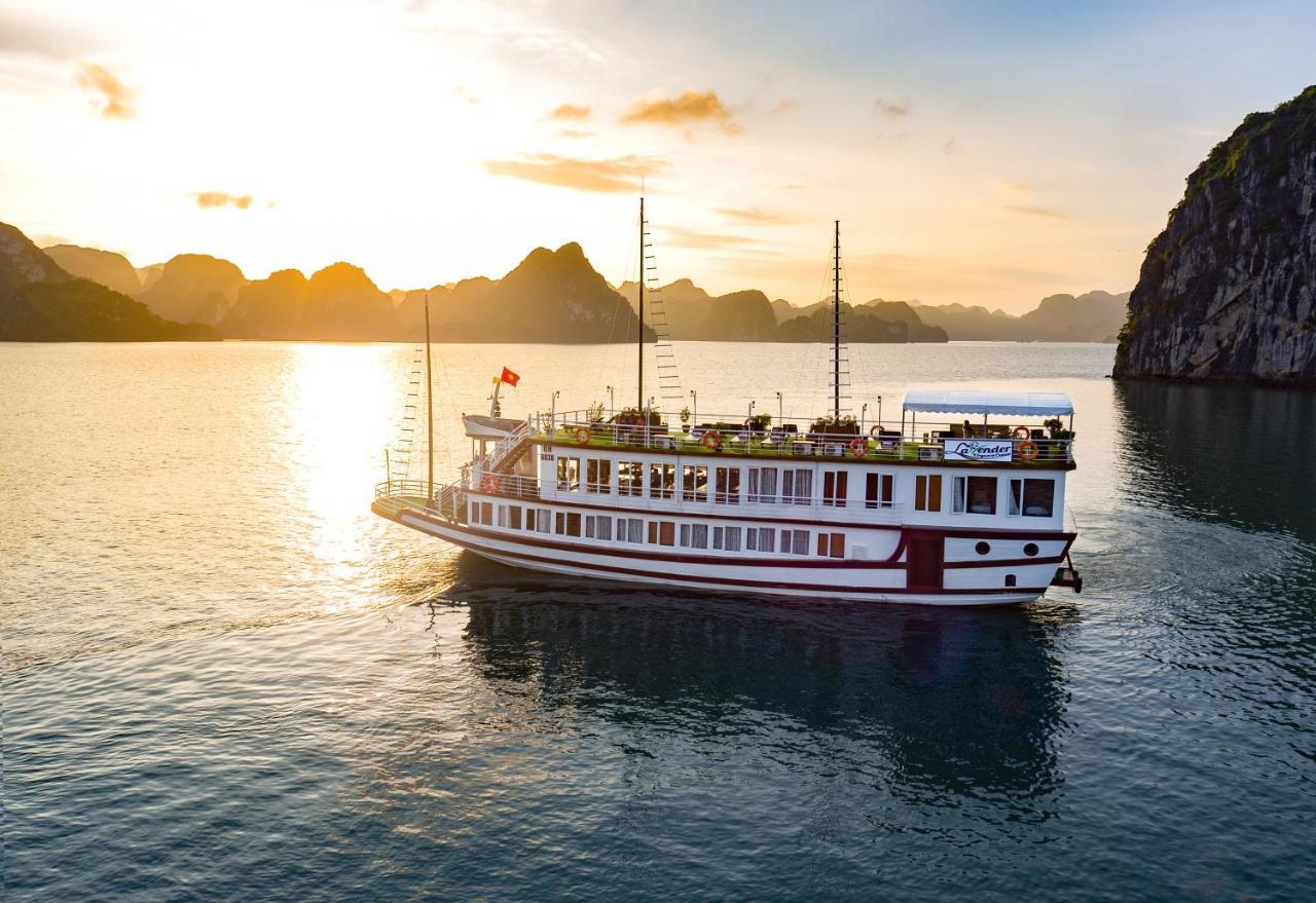 Halong Lavender Cruises Hotel Ha Long Exterior foto